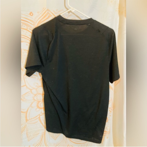 Adidas Men’s Jogger pants w/ Yellow Stripes & Black T-shirt Bundle - Picture 7 of 10